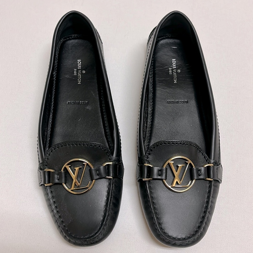 Louis Vuitton black leather driving loafers